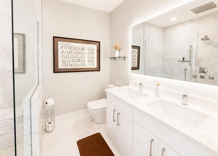 Rooftop Reverie Prime Location - Modern-sleeps 6 * Chicago